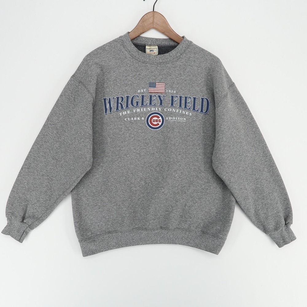 Chicago Cubs Sweatshirt Mens Large Gray MLB Baseball Wrigley
Field Crewneck